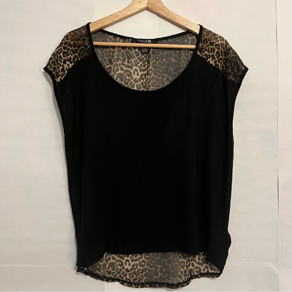 FOREVER 21 Women’s Blouse with Black Front and Leopard Print Sheer Back - Picture 2 of 4